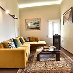 Golden Sea View - Old Town Διαμέρισμα *