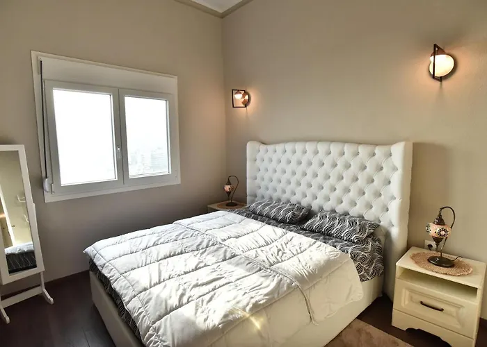 Appartement Golden Sea View - Old Town