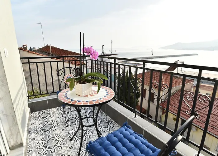 Golden Sea View - Old Town Appartement